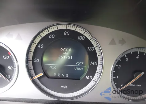 2008 Mercedes-Benz C 350 Sport из США, поврежденный, VIN WDDGF56XX8F138514